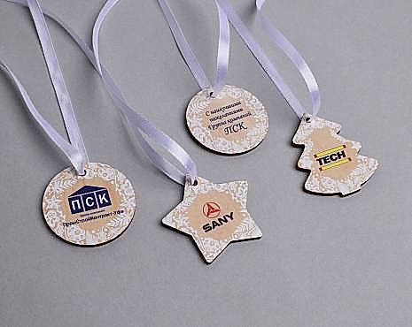 Пример работ «Деревянные подвески» №1 Пример работ «Деревянные подвески» №1