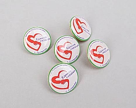 Пример работ «Значки со смолой» №33 Пример работ «Значки со смолой» №33