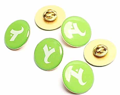 Пример работ «Значки со смолой» №21 Пример работ «Значки со смолой» №21