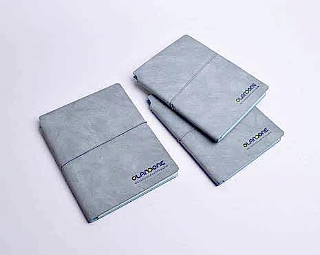 Пример работ «Ежедневники и блокноты» №11 Пример работ «Ежедневники и блокноты» №11