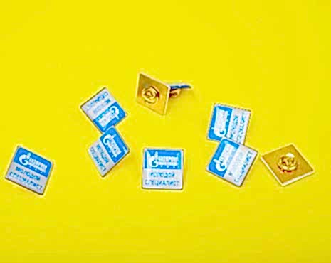 Пример работ «Значки со смолой» №46 Пример работ «Значки со смолой» №46