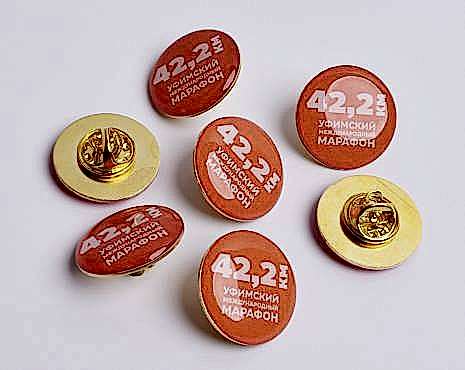 Пример работ «Значки со смолой» №4 Пример работ «Значки со смолой» №4